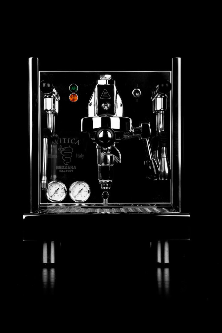 mit Rotapumpe Bezzera Espressomaschine Mitica TOP Festwasseranschluss und Tankversion